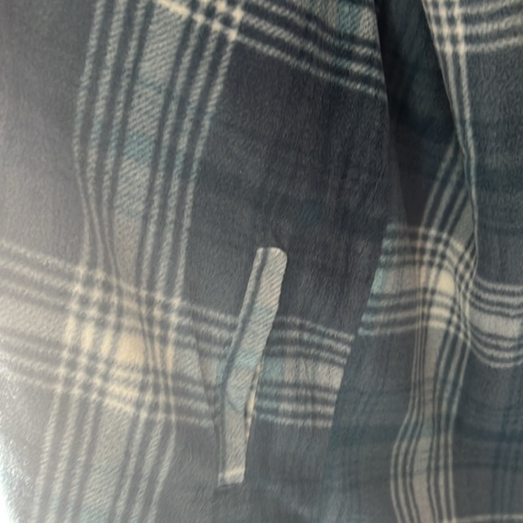 Corduroy reversible shacket - Picture 3 of 4